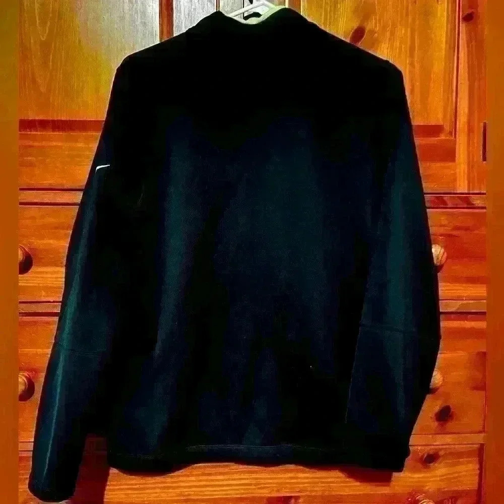 Boy’s Nike Golf quarter zip - XL - Picture 4 of 6